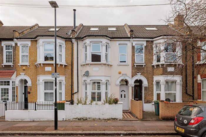 4 Bedroom Terraced House For Sale In East Road, Stratford, E15
