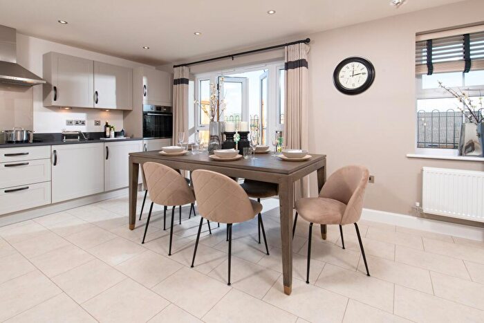 4 Bedroom Detached House For Sale In Brokenstone Road, Feniscowles, Blackburn With Darwen, Lancashire, BB3