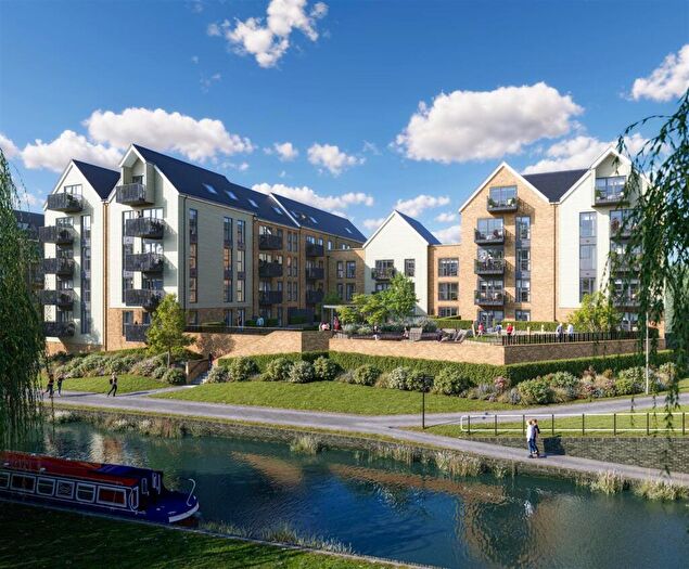 2 Bedroom Apartment For Sale In Hertford Locks, Hertford, SG13