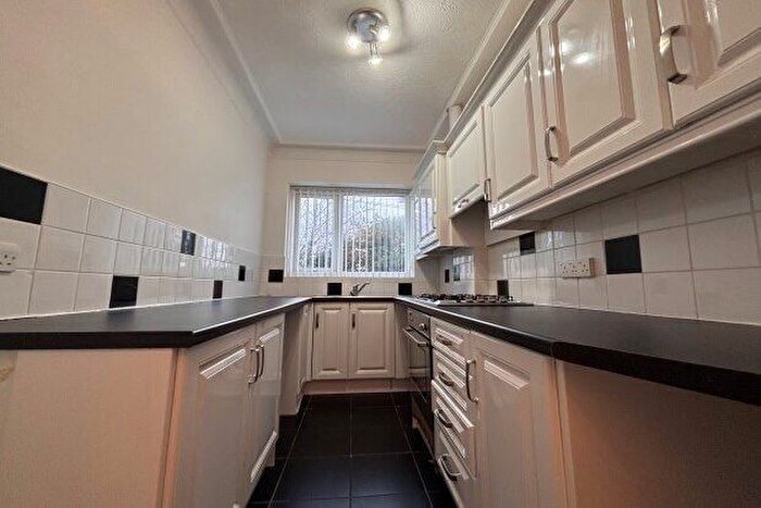 1 Bedroom Flat To Rent In Highfield Road Hollybank Court, Widnes, WA8