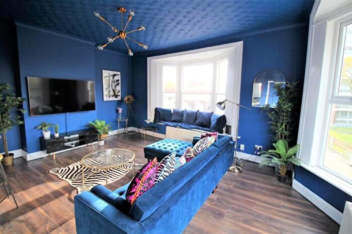 5 Bedroom Semi-Detached House To Rent In Gloucester View, Southsea, PO5