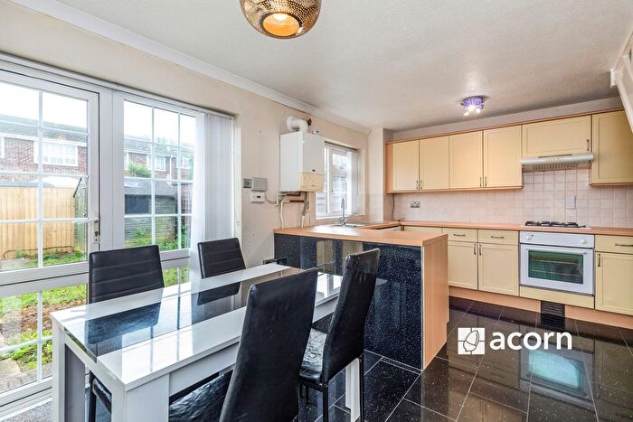 3 Bedroom Terraced House To Rent In Wheatcroft Grove, Rainham, Gillingham, ME8