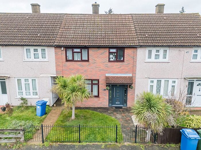 3 Bedroom Terraced House For Sale In Annalee Road, South Ockendon, RM15