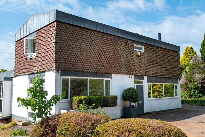 1 Bedroom Apartment To Rent In Vann Lane, Hambledon, Godalming, GU8