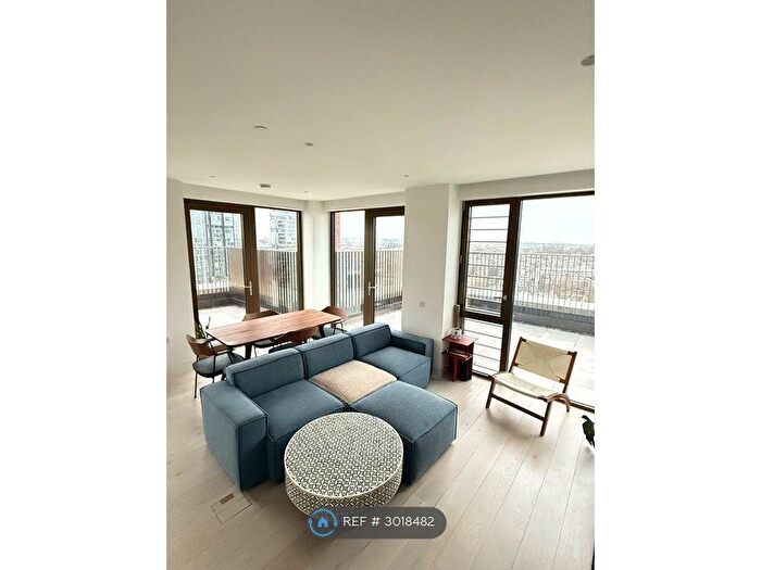 2 Bedroom Flat To Rent In City Road, London, EC1V