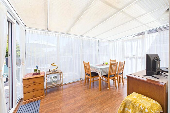 3 Bedroom Bungalow For Sale In Coventry Crescent, Poole, Dorset, BH17 - Photo 10