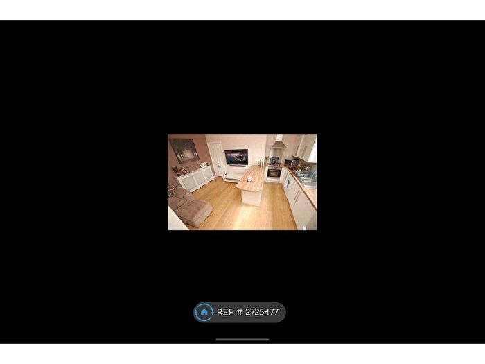 1 Bedroom Terraced House To Rent In Liversedge, Liversedge, WF15