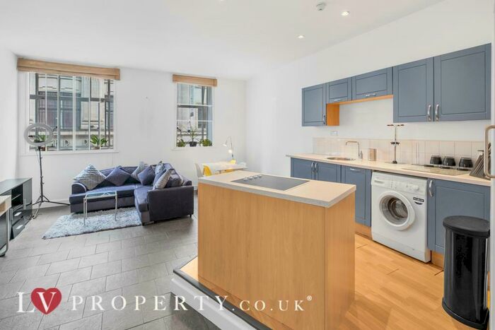 1 Bedroom Apartment To Rent In Sun House, Bennetts Hill, B2