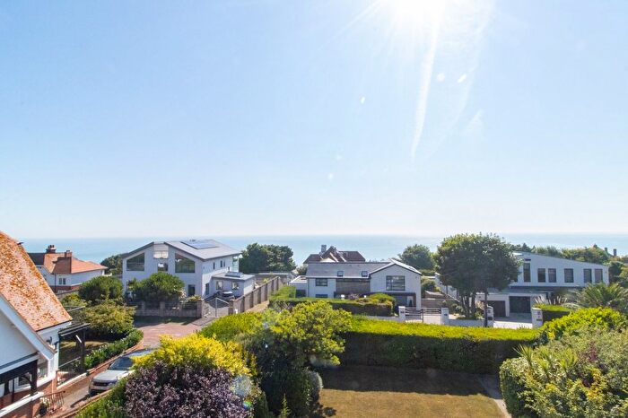 2 Bedroom Flat To Rent In North Foreland Avenue, Broadstairs, CT10