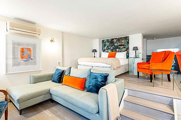 1 Bedroom Flat To Rent In Flat Court House, Seymour Place, London, W1H
