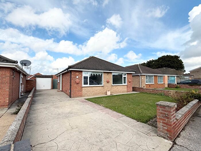 2 Bedroom Detached Bungalow To Rent In Crestview Drive, Lowestoft, NR32