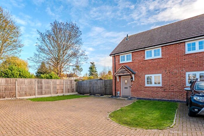 2 Bedroom Semi-Detached House For Sale In Bertone Road, Barton Seagrave, Kettering, NN15