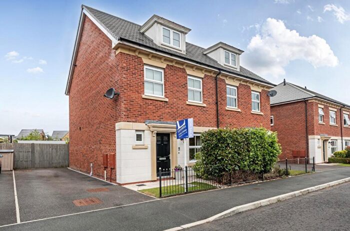 4 Bedroom Semi-Detached House For Sale In Alanbrooke Road, Saighton, Chester, CH3
