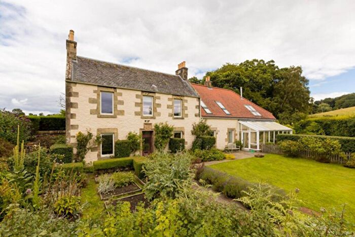 6 Bedroom Detached House To Rent In Swordie Mains, Linlithgow, West Lothian, EH49