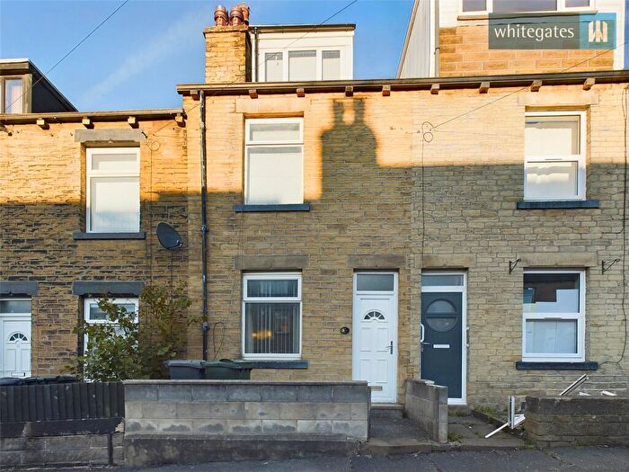 3 Bedroom Terraced House To Rent In Buller Street, Bradford, West Yorkshire, BD4