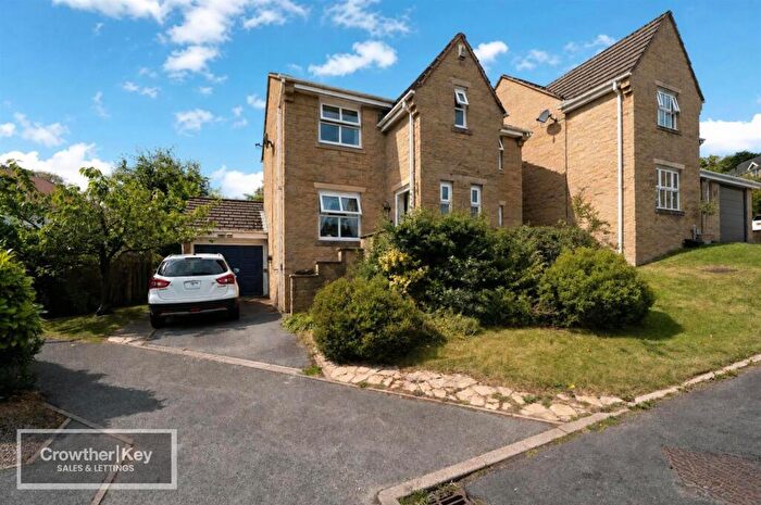 3 Bedroom Detached House For Sale In Aspen Close, Buxton, SK17