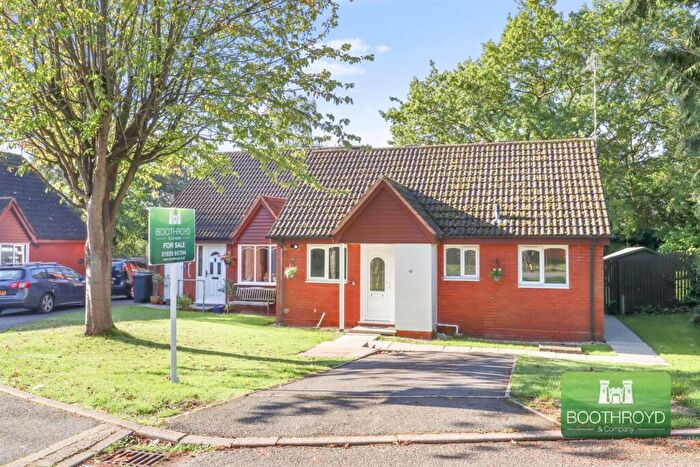 2 Bedroom Semi-Detached Bungalow For Sale In Willow Meer, Kenilworth, CV8