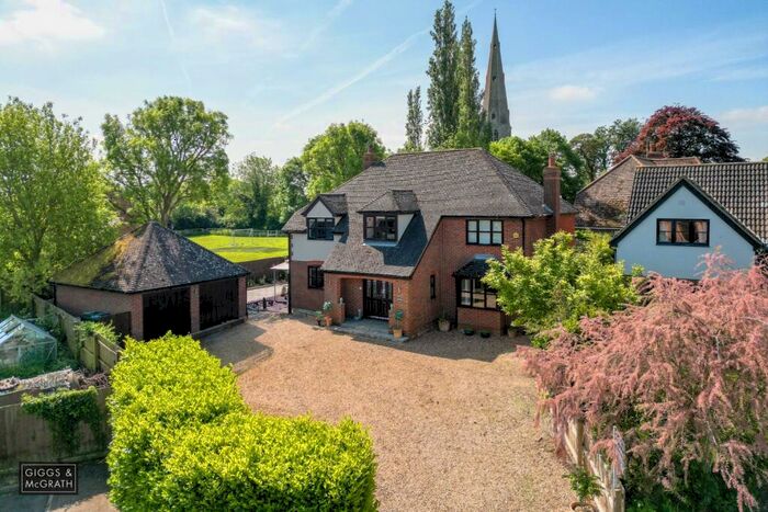 4 Bedroom Detached House For Sale In Pound Close, Spaldwick, Huntingdon, Cambridgeshire, PE28