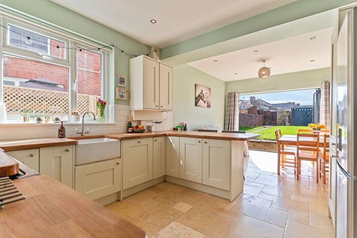 4 Bedroom Terraced House For Sale In Ombersley Road, Newport, NP20