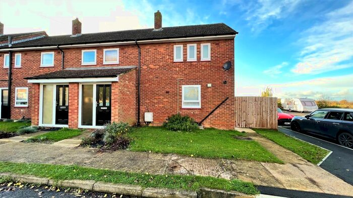 3 Bedroom Terraced House For Sale In Ullswater Avenue, Edith Weston, LE15