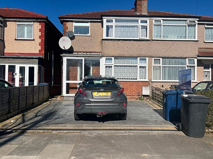 3 Bedroom Semi-Detached House To Rent In Wood End Gardens, Northolt, Greater London, UB5