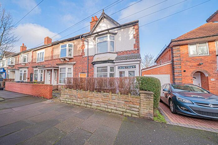 3 Bedroom End Of Terrace House For Sale In The Avenue, Acocks Green, B27