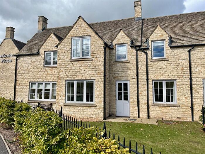 2 Bedroom Retirement Property For Sale In Hawkesbury Place, Fosseway, Stow-on-the-Wold, GL54