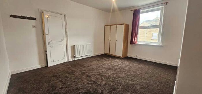 2 Bedroom Terraced House To Rent In Mark Street, Bradford, BD5