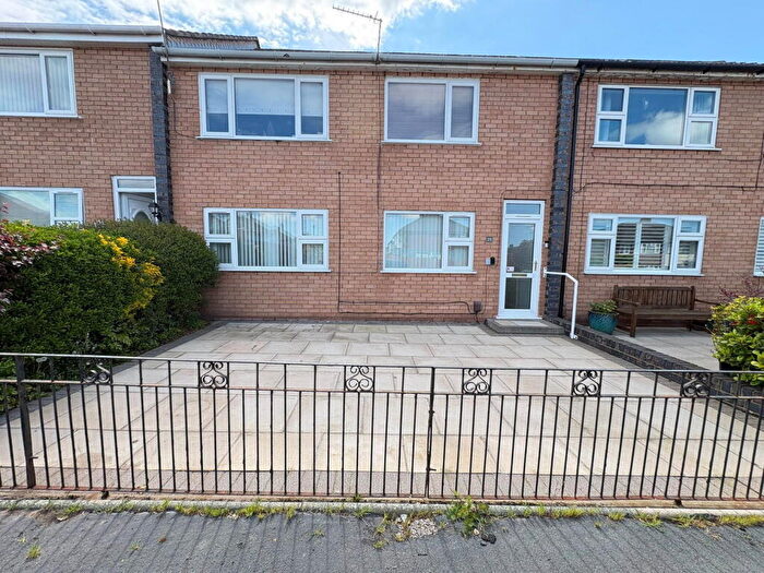 2 Bedroom Flat For Sale In Greenville Drive, Maghull, L31