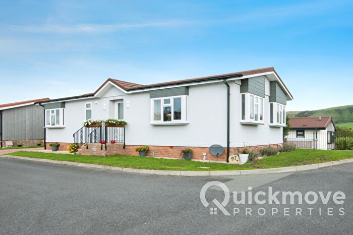 2 Bedroom Park Home For Sale In Swanage, Dorset, BH19