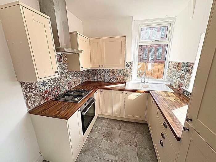 2 Bedroom Semi Detached House To Rent In New Lane, Eccles, M30