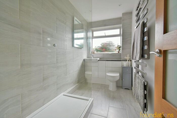 2 Bedroom Flat For Sale In Collington Lane East, Bexhill-On-Sea, TN39