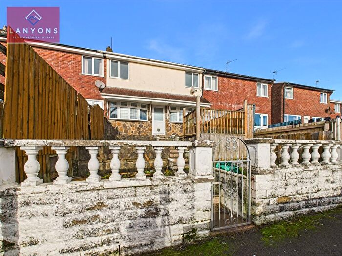 3 Bedroom Terraced House To Rent In Bryngolau, Tonyrefail, Porth, Rhondda Cynon Taf, CF39