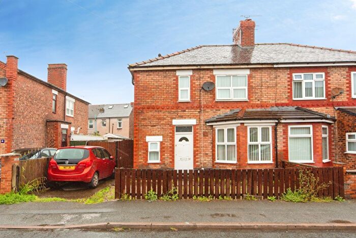 3 Bedroom Semi-Detached House For Sale In Grace Road, Ellesmere Port, CH65