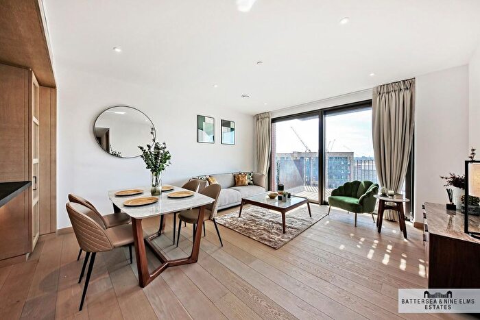 2 Bedroom Flat To Rent In Legacy Building, Embassy Gardens, SW11