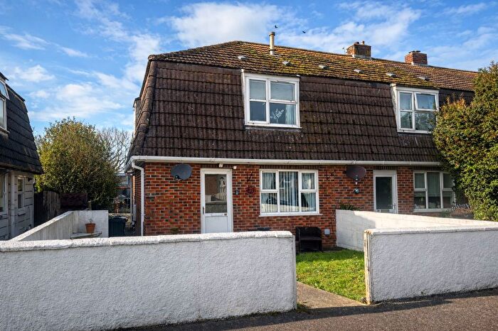 2 Bedroom Semi-Detached House For Sale In Cross Close, Newquay, TR7