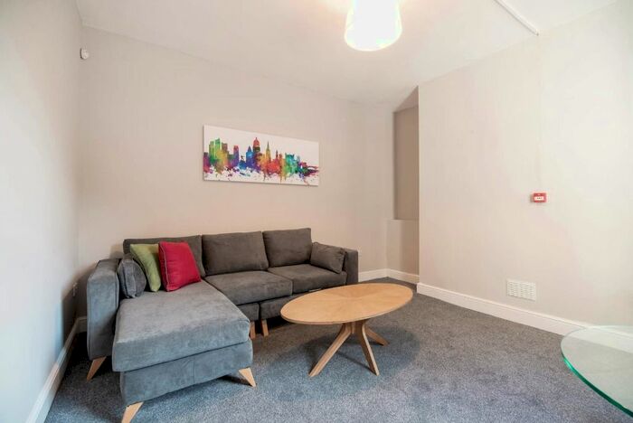 1 Bedroom Flat To Rent In Mapperley Road, Mapperley Park, Nottingham, NG3