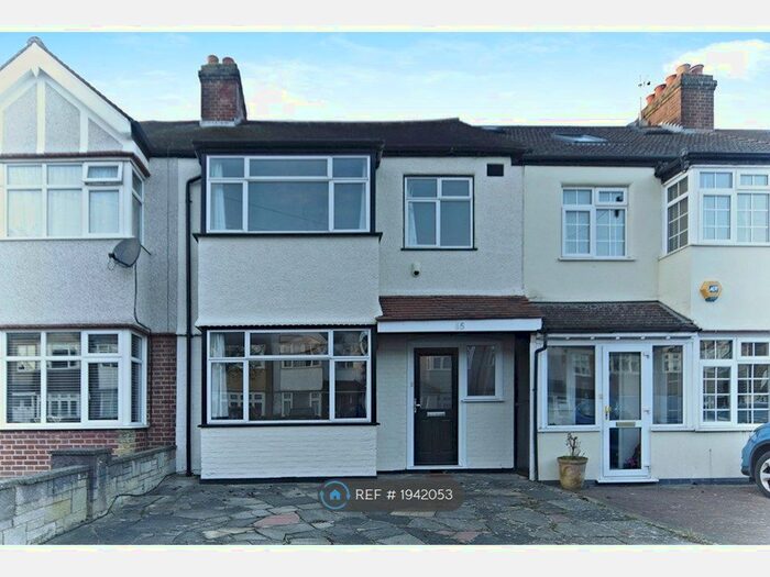 3 Bedroom Terraced House To Rent In Matlock Crescent, Cheam, Sutton, SM3