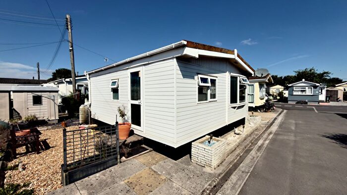 1 Bedroom Park Home For Sale In Hutton Park, Hutton Moor Lane, Weston-Super-Mare, BS24