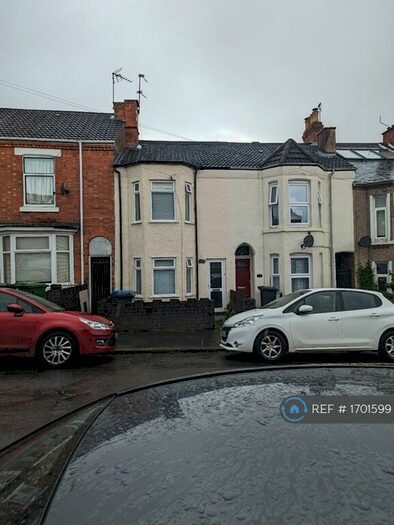 4 Bedroom Terraced House To Rent In South Street, Rugby, CV21