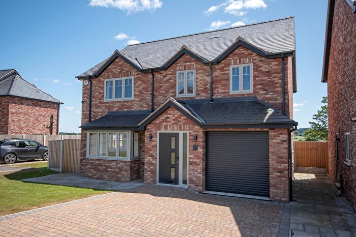 4 Bedroom Detached House For Sale In Breidden View, Llansantffraid Ym Mechain, SY22