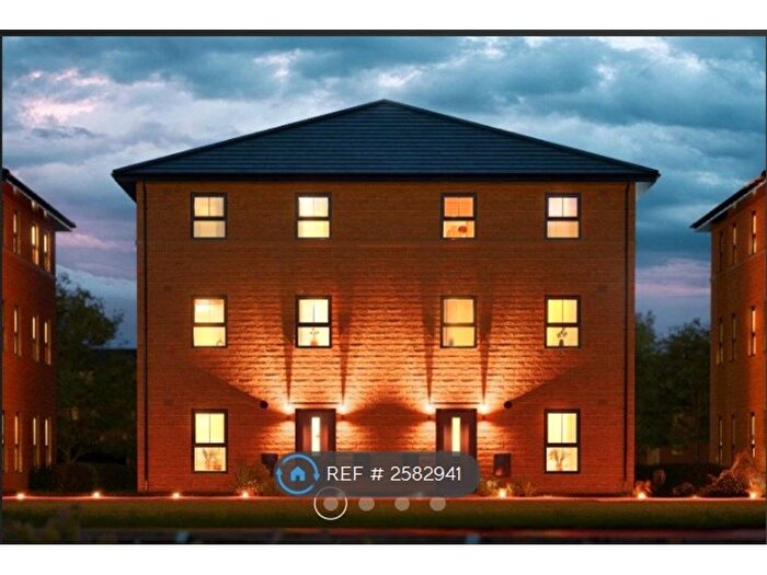 2 Bedroom Semi-detached House To Rent In Blackthorn Boulevard, Kiveton Park, S26