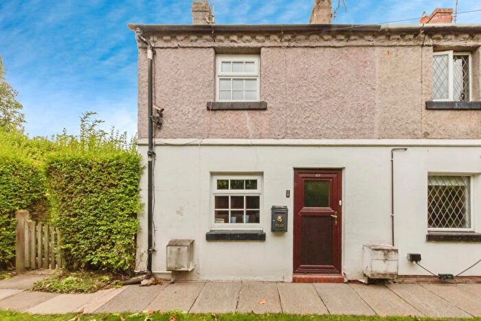 1 Bedroom End Of Terrace House For Sale In Bradwall Road, Sandbach, Cheshire, CW11