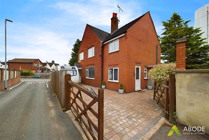 4 Bedroom Detached House For Sale In Sunnyside Road, Uttoxeter, Staffordshire, ST14