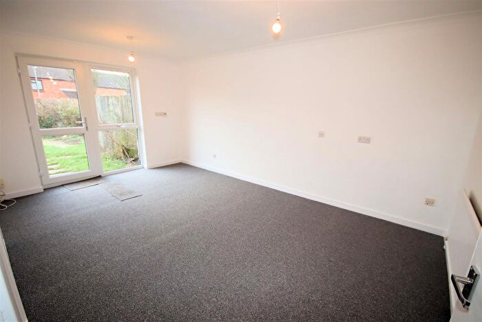 1 Bedroom Flat To Rent In Links Way, Luton, LU2