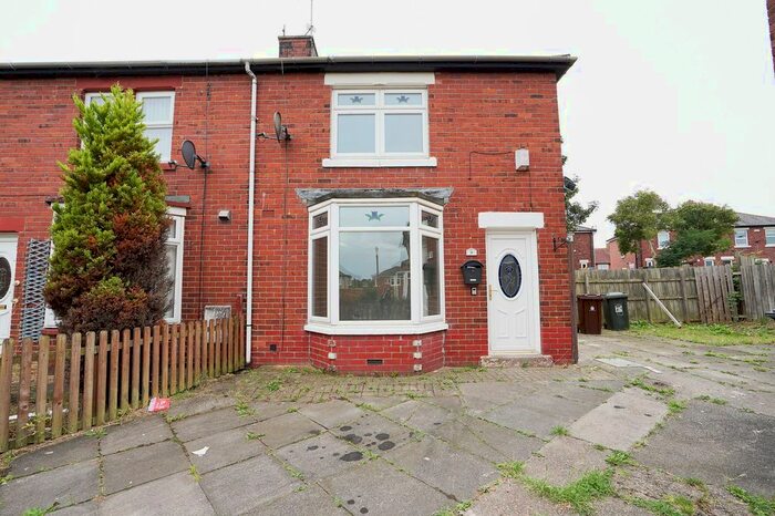 2 Bedroom Semi-Detached House To Rent In Grace Gardens, Wallsend, NE28