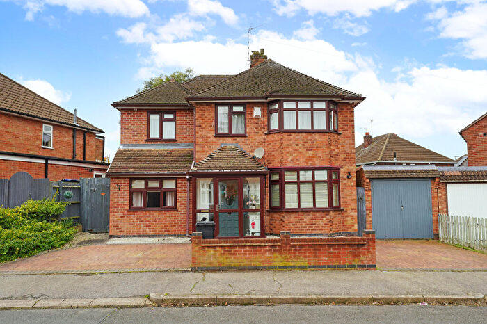 5 Bedroom Detached House For Sale In Ashbourne Road, Wigston, Leicestershire, LE18