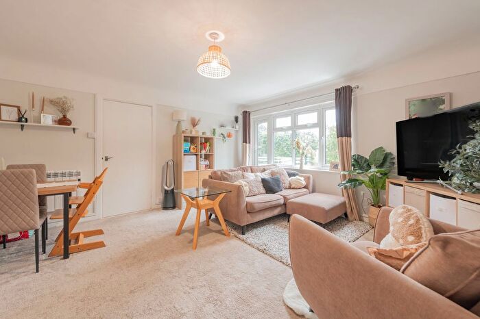 1 Bedroom Flat For Sale In Dornan House, The Avenue, Southampton, SO17