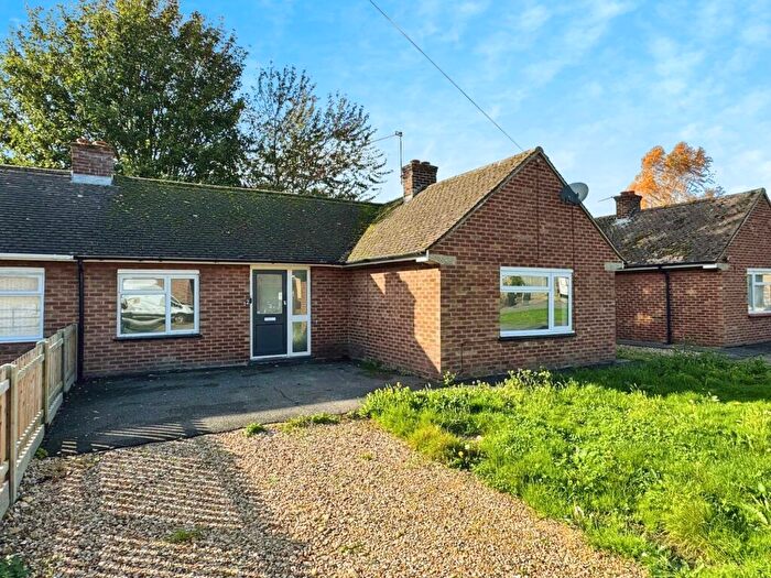2 Bedroom Bungalow To Rent In Riverside Close, Prickwillow, CB7