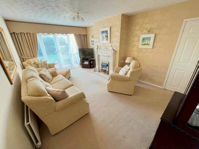 2 Bedroom SemiDetached Bungalow For Sale In Witham Grove, Fens